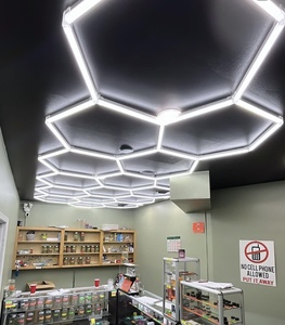 Luz LED impermeable para detalles de taller de automóviles, iluminación de piso Hexagonal para lavado de autos, 6500K - Product Image 5