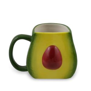 Taza 3D con Diseño de Aguacate, Taza de Fruta de Dolomita Pintada a Mano, Taza de Café de Cerámica 3D con Aguacate - Product Image 1