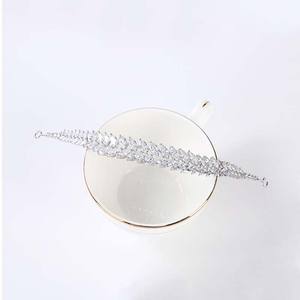 มงกุฎเจ้าสาวแฟชั่นสุดหรูพร้อมดีไซน์ดอกไม้ใบไม้ประดับเพชรคิวบิกเซอร์โคเนียสำหรับงานแต่งงานวันเกิดงานพรอมวันครบรอบของผู้หญิง - Product Image 6