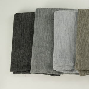Sciarpa/Hijab in Modal Musulmano da Donna, Nuovo Design, in Cotone e Raso Plissettato, Tinta Unita, con Bordo a Doppia Cucitura, per Commercio all'Ingrosso - Product Image 3