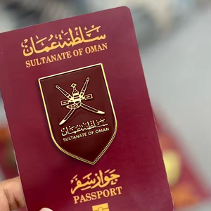 2025 Logo personalizzato magnete smalto spilla spilla distintivo bandiera Oman barattolo Khanjar giornata nazionale del <span class=keywords><strong>sultanato</strong></span> di Oman - Product Image 5