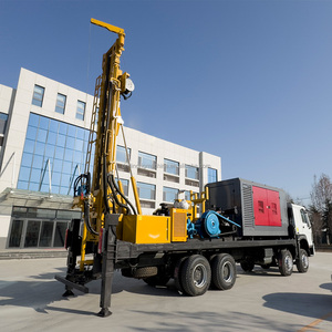 מקדחת מים חדשה המותקנת על משאית, 600 מטר, לעבודה כבדה עם משאבת מנוע, מקדחת קידוח מים לשימוש במכרות - Product Image 2