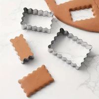Lot de 3 moules à biscuits et chocolat en forme de dessin animé, rectangulaires, à motif gaufré ondulé, pour gaufres, pains vapeur et biscuits imprimés