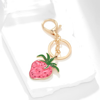 2026 Nieuwe Legering Drip Oil Aardbei Hangertje Sleutelhanger Schattig Aardbei Sleutelhanger Tas Accessoire Fruit Charm Sleutelring
