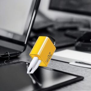 ที่ชาร์จ USB PD แบบเร็วพิเศษ 20W ใช้งานร่วมกับโทรศัพท์มือถือได้อย่างสมบูรณ์แบบ กำลังไฟขาออก 2A รองรับการชาร์จแบบ Type-C - Product Image 3
