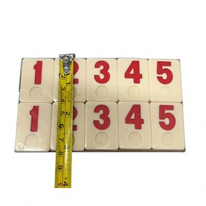 Juego Educativo de Mahjong con Fichas Numéricas de Plástico, Diseño en Relieve de Esquinas Cuadradas 1-5, en Caja de Cartón - Product Image 1