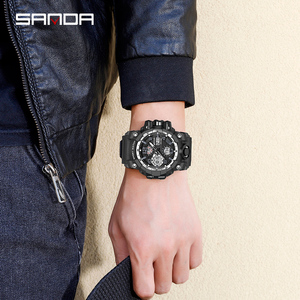 Montre électronique à quartz sportive de style créatif Sanda Manufacturer, montre numérique personnalisée à la mode noire/dorée pour hommes - Product Image 4