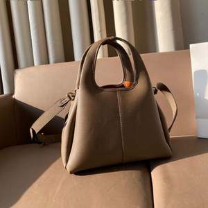 Women's Bag - Lychee-patterned Vegetable <b>Basket</b> Shoulder Bag with a Slanted Cross-body Strap and a <b>Handle</b> for Carrying a Bucket - Product Image 2