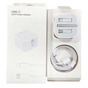 Cargador Tipo-C con Enchufe para Reino Unido y Cable de Carga USB Tipo C, Adaptador de Pared de Carga Rápida de 20 W para Teléfono Celular, Compatible con iPhone 14, 15, 16, 17 - Product Image 1