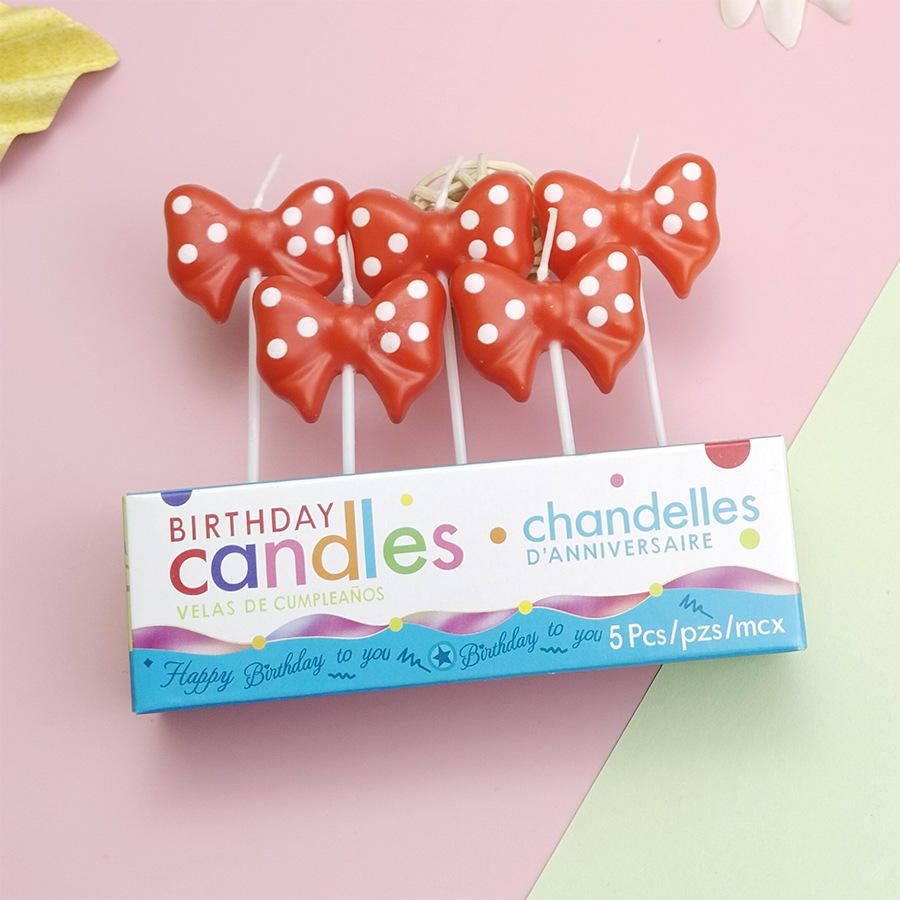 Cute polka dot red bow candle