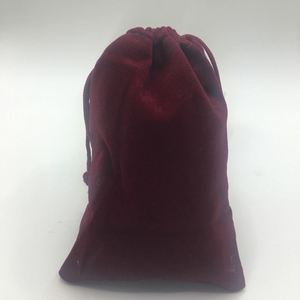 Grands sacs en velours rouge avec poignée, 17*23cm, pochettes en tissu pour bijoux, parfums, huiles essentielles, emballage cadeau pour Noël, mariage - Product Image 6