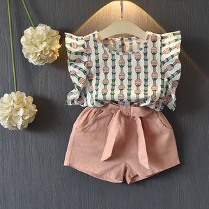 Ropa Infantil al por Mayor de Turquía, Conjunto de Niña con Estampado de Piña y Mangas Volantes - Product Image 2