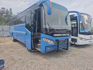 Autobús de Turismo <span class=keywords><strong>Setra</strong></span> S517 Usado, Económico y Superventas, Motor Delantero, Modelo 2020, 60 Asientos, Cámara de Visión Trasera, Volante a la Izquierda - Product Image 2