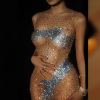 Robe de soirée mi-mollet en cristal faite à la main Nfs785 pour femme, argent naturel, scintillante, tenue de fête, motif à pois, décorée de plumes