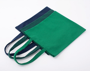 Borse Shopping Riutilizzabili per Sublimazione, Stampa Logo a Colori, Borse in Cotone e Poliestere Bianche e Nere, Borse Tote in Tela Colorata - Product Image 4