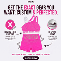 Ensemble soutien-gorge et short de cheerleading personnalisé avec nom d'équipe, bretelles asymétriques et strass, tenue d'entraînement sur mesure