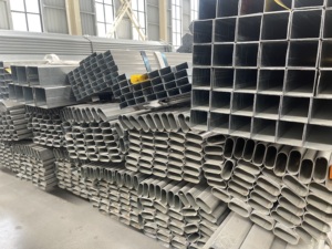 Barrière de piste de course en tube galvanisé de 89 mm, 114 mm x 5 mm Q345 6 m pour barrière anti-collision de sport automobile et circuit de course <span class=keywords><strong>Armco</strong></span> - Product Image 5