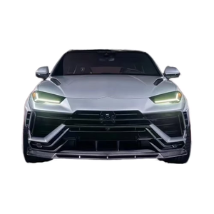 Kit carrosserie en fibre de carbone style Vors amélioré pour Lamborghini URUS, état neuf, avec lèvre avant, diffuseur, spoiler et kit widebody - Product Image 1