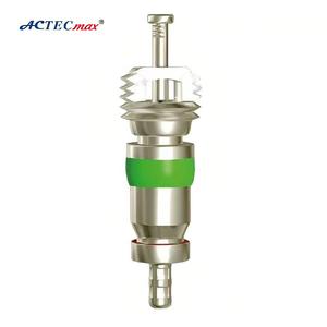 Venta al por mayor <span class=keywords><strong>de</strong></span> válvulas <span class=keywords><strong>de</strong></span> aire acondicionado para automóviles <span class=keywords><strong>R134A</strong></span> AC.135.1015 con rosca 5V1 y anillo <span class=keywords><strong>de</strong></span> sellado NBR para sistema <span class=keywords><strong>de</strong></span> refrigeración <span class=keywords><strong>de</strong></span> aire acondicionado <span class=keywords><strong>de</strong></span> coche. - Product Image 1