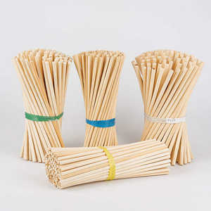 Brochetas de Carbón de Bambú Redondas de 20 cm, Ultra Gruesas de 4 mm, con Mango Largo, Ecológicas y Resistentes, para <span class=keywords><strong>Kebab</strong></span> de Cordero Marinado - Product Image 2
