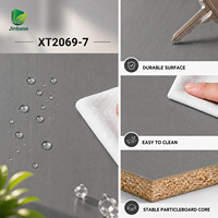 Panneau de particules E0 Jinbase XT2069-7 en placage de bois gris anthracite écologique pour armoires, placards et panneaux intérieurs