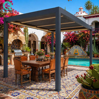 Système de toit de pergola motorisé à commande à distance en aluminium QINGYING pour l'extérieur