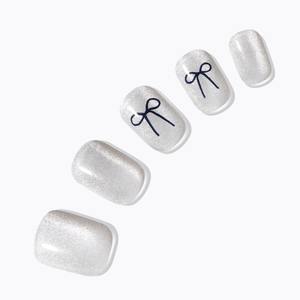 Núcleo de cinta de uñas artificiales Dessing Diva (redondo regular) - Product Image 1