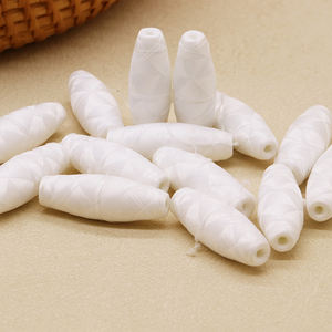 Filo da Ricamo e Cucito HongQiao Ecologico Mercerizzato Tinto ad Alta Tenacità 60s/2 100% Poliestere in Rocchetto - Product Image 1