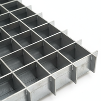 Marche d'escalier et monte-escalier en grille d'acier pressé haute résistance, et grille de plancher en acier