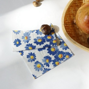 Fiore blu all'ingrosso <span class=keywords><strong>Decoupage</strong></span> matrimonio colorato personalizzato Cocktail usa e getta <span class=keywords><strong>tovaglioli</strong></span> <span class=keywords><strong>di</strong></span> <span class=keywords><strong>carta</strong></span> ristorante - Product Image 4