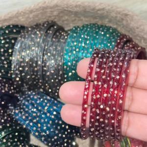 Brazalete Zoryn de Acero Inoxidable con Cristales de Estrás en Forma de Flor de Cachemira, Estilo Étnico Retro Boho para Mujer, Venta al Por Mayor - Product Image 6