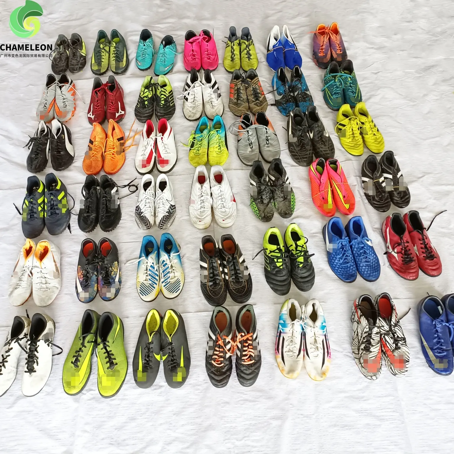 Most Popular Men Brand Used Football Shoes Wholesale High Quality Cheap Price Soccer Shoes stock