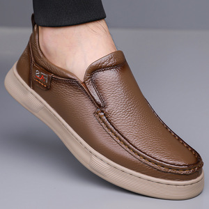 รองเท้าโลฟเฟอร์แบบสวมสีน้ำตาลสำหรับผู้ชาย หนังแท้ สวมใส่สบาย เหมาะสำหรับธุรกิจและลำลอง พื้นรองเท้า EVA กันลื่น ใส่ได้ทั้งในออฟฟิศและงานทั่วไป - Product Image 4