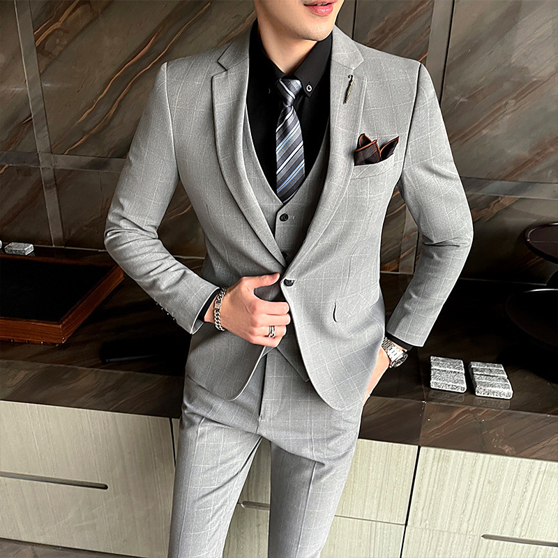 S4756F Slim Business Plaid Three-Piece Suit for Men - Custom Plus