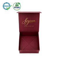 Boîte cadeau en carton rigide recyclable personnalisée avec fermeture magnétique, design style livre, doublure personnalisée pour accessoires vestimentaires