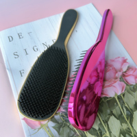 Brosse à cheveux professionnelle classique ionique à dents larges, pliable, légère, portable, antistatique, démêlante, résistante à la chaleur, avec poils en nylon