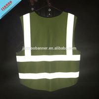 Gilet de sécurité réfléchissant vert fluorescent haute visibilité imprimé sur mesure pour événements et activités promotionnelles avec logo personnalisé