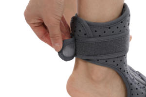 Tutore per la <span class=keywords><strong>schiena</strong></span> del piede per la distorsione della caviglia formazione di riabilitazione fissatore per la protezione da sforzo del piede - Product Image 6