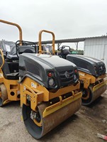 Compacteur à double tambour léger STR30C, puissance 24 kW, force de compactage 28-42 kN, pour opération de compactage d'asphalte
