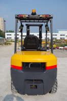 Chariot élévateur diesel FD30 3 tonnes, avec moteur C240 japonais, nouveau design importé de haute qualité, livraison gratuite