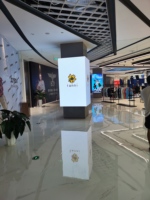 Layar LED Tetap Dalam Ruangan 3D P3.91, Layar Kolom Persegi Sudut Kanan, Penyambungan Tanpa Celah, Video Wall Komersial