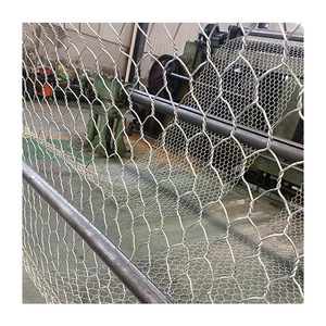 Lưới sắt mạ kẽm hình lục giác lưới gia cầm dệt lưới gà cho hàng rào trang trại cắt theo kích cỡ dịch vụ - Product Image 5