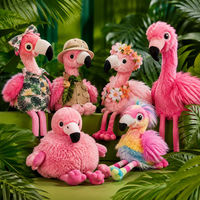 Peluche Flamant Rose Personnalisée Aventure Jungle, Chapeau Safari, Chemise Tropicale, Couronne de Fleurs, Figurine Rembourrée