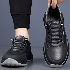 รองเท้าลำลองหนังน้ำหนักเบาสำหรับผู้ชาย พื้นรองเท้ายางส้นเตี้ย ใส่สบาย - Product Image 3