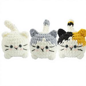 Kit de crochet chat mignon pour débutants, pack de matériel de tricot en laine DIY, ensemble cadeau artisanal pour <span class=keywords><strong>porte</strong></span>-clés chat amigurumi - Product Image 3