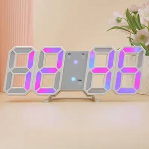 工場クリエイティブRGBカラフルデジタル発光LED 3D壁掛け＆卓上目覚まし時計、リビングルーム用静音発光電子時計 - Product Image 5