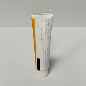 POEE+DARKSPOT Crema Viso Notte con Acido Ialuronico 35ml, Anti-Età, Schiarente e Idratante per Donne, Adatta a Tutti i Tipi di Pelle - Product Image 5