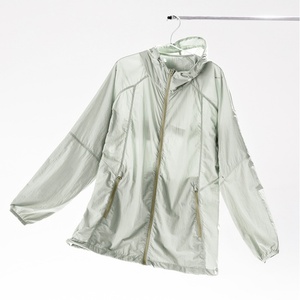 Chaqueta Ligera de Ciclismo Personalizada, Chaqueta Cortavientos de Secado Rápido para Exteriores, Transpirable, Delgada, con Protección Solar UPF50 Anti-UV, Marca Fabricada - Product Image 4