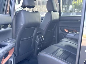 Pick-up <span class=keywords><strong>Ford</strong></span> Ranger Trail 2.3T 4WD 10AT d'occasion 2023, 22 200 km, vente en gros de voitures d'occasion auprès d'un fournisseur chinois - Product Image 4