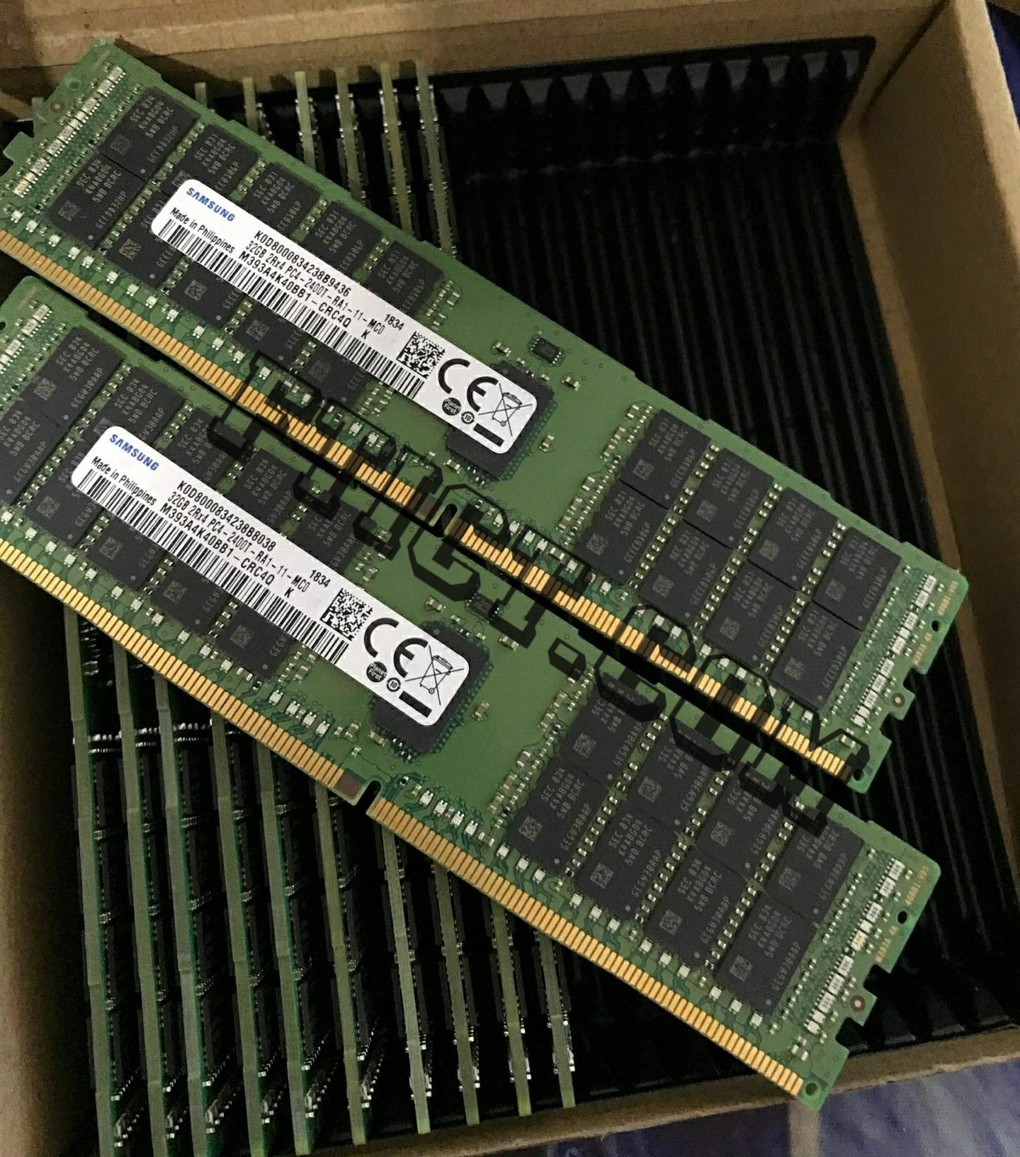 32GB DDR4 2400T ECC Memory for Server - SAMSUNG M383A4K40CB1-CRC4Q